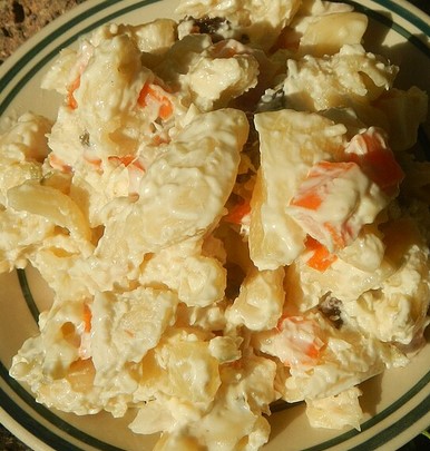Macaroni salad with mayonnaise